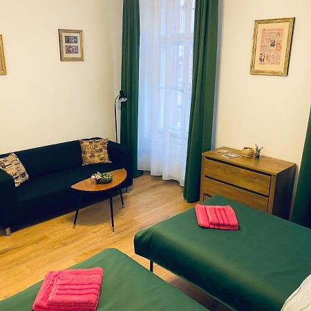 Apartment Glory Anglicka Prague Ngoại thất bức ảnh