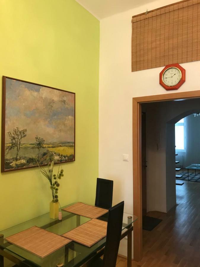 Apartment Glory Anglicka Prague Ngoại thất bức ảnh