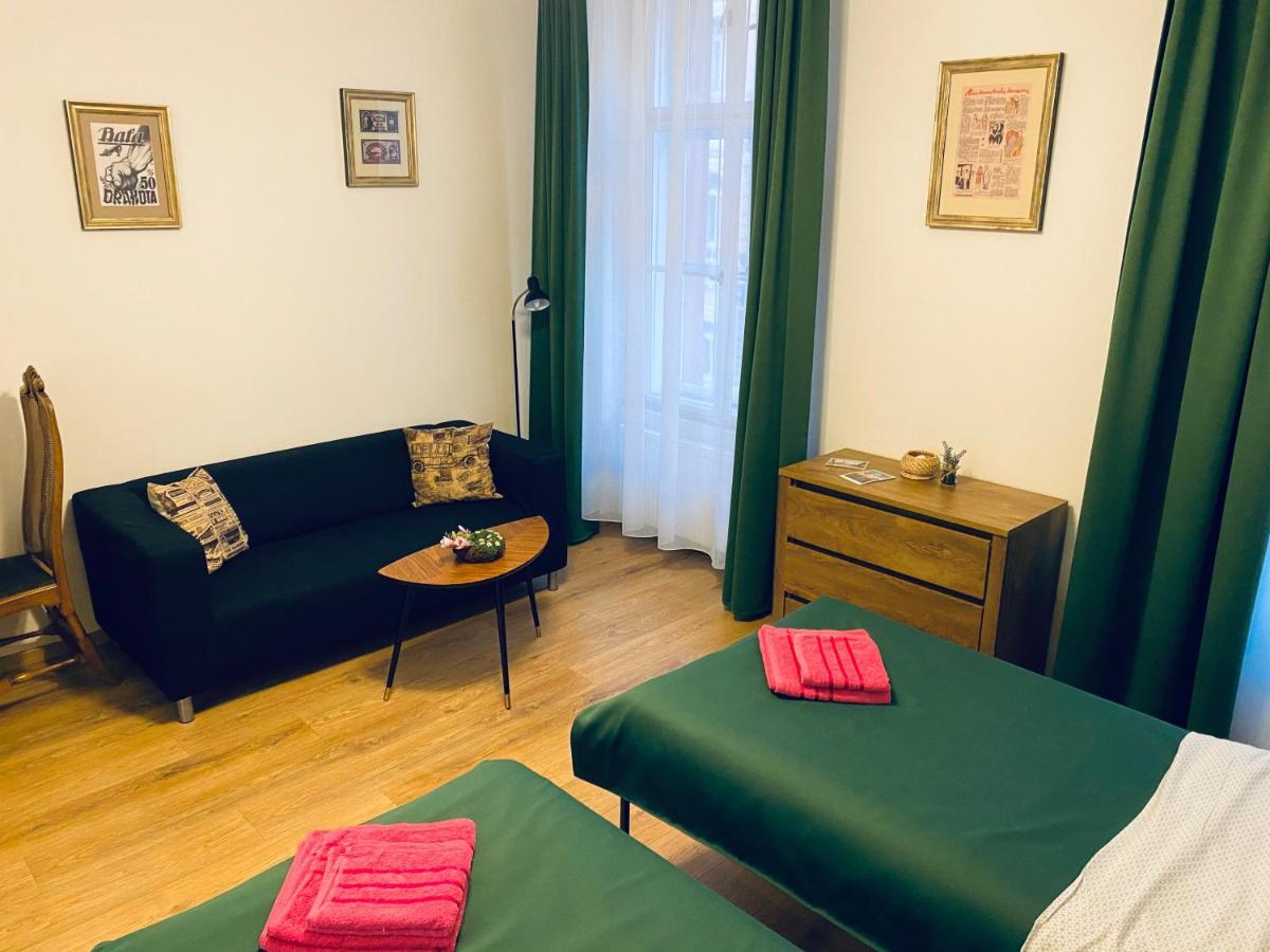 Apartment Glory Anglicka Prague Ngoại thất bức ảnh